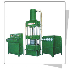 單柱液壓機的分體式設計是怎樣的 單柱液壓機的分體式設計是怎樣的