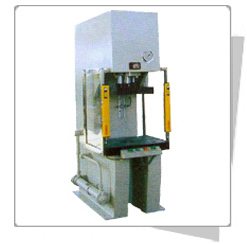 四柱液壓機的排熱特性是不是關鍵以及閘閥的危害 四柱液壓機的排熱特性是不是關鍵以及閘閥的危害