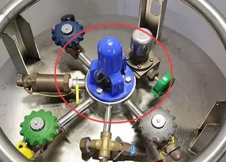 自增壓液氮罐 自增壓液氮罐